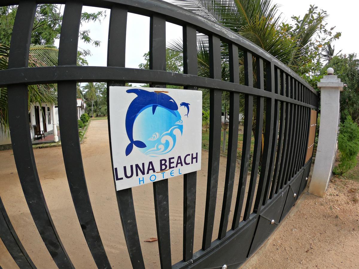 Luna Beach Hotel Nilaveli Exterior foto